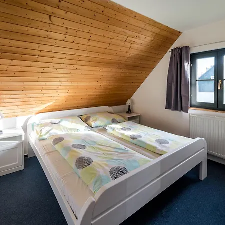 Hill 55 By Interhome Cista (Hradec Kralove)